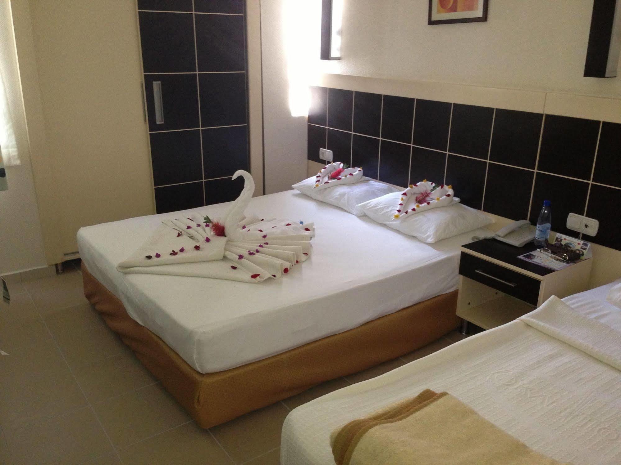Okan Tower Apart Hotel Alanya Bagian luar foto